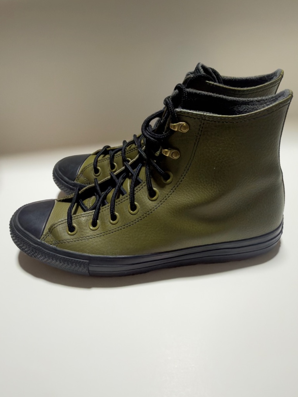 Converse Chuck Taylor All Star Winter Leather High 'Dark Moss' size M 9 W 11